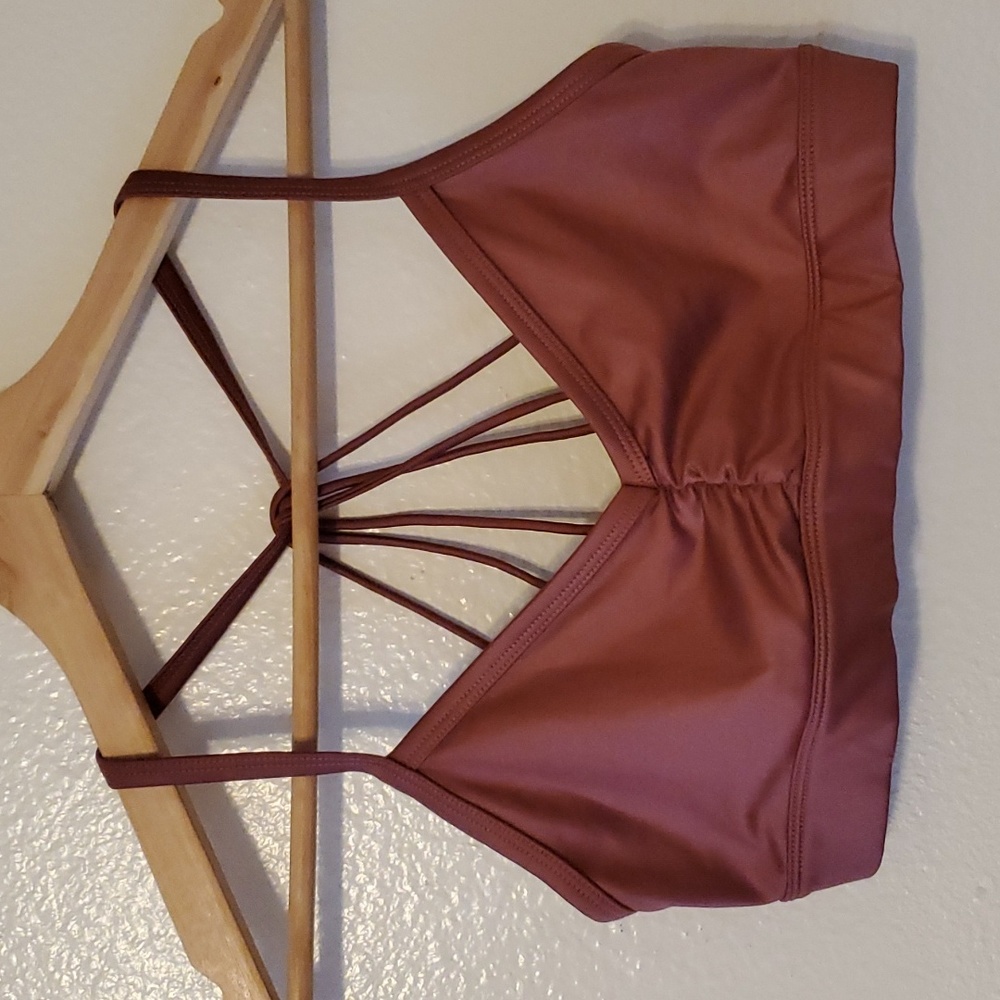 Alo Yoga bralette size small NWOT